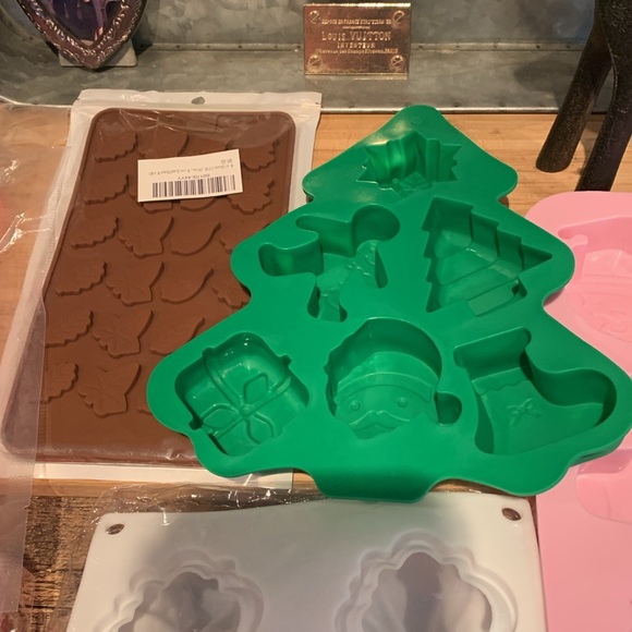 10 silicone mold trays - Picture 4 of 7